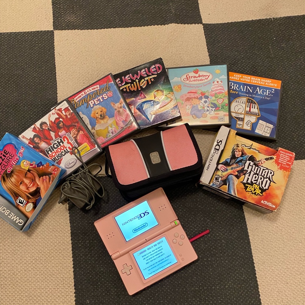 Nintendo lite DS lot